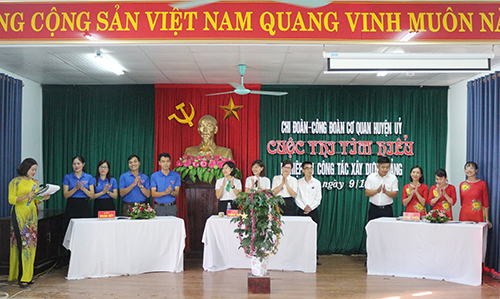 http://hatrung.thanhhoa.gov.vn/portal/Photos/2018-10-10/df199bee1ada147dIMG_9917.JPG